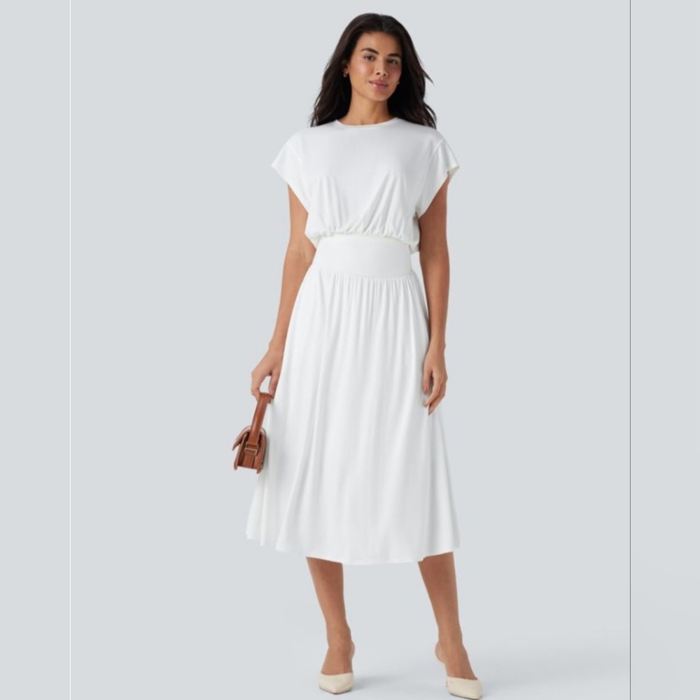 Elegant White Maxi Dress